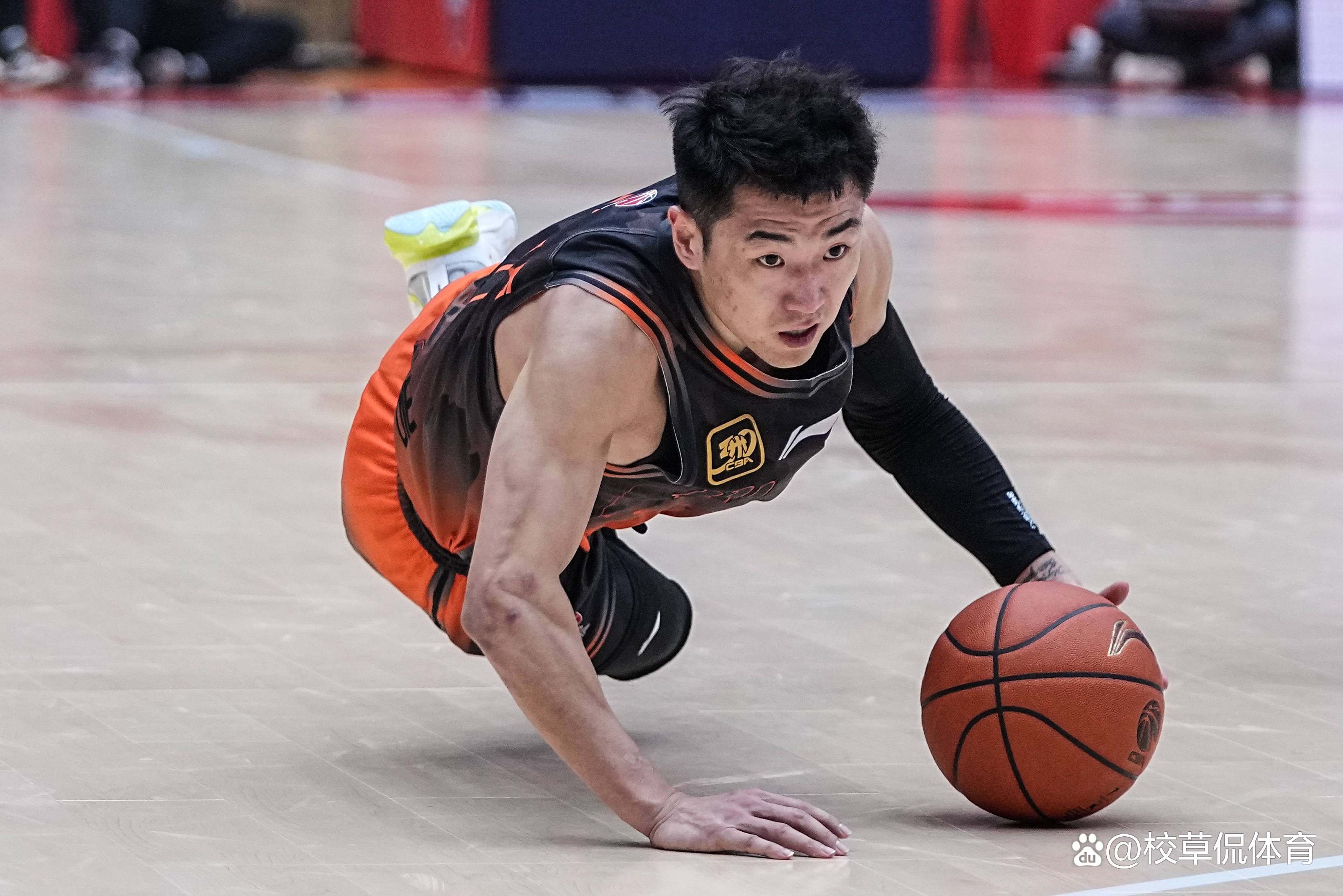 ng28包含江苏男篮迎世预赛关键赛，关键战完成体检，赛场秩序良好，赛季目标并未改变的词条